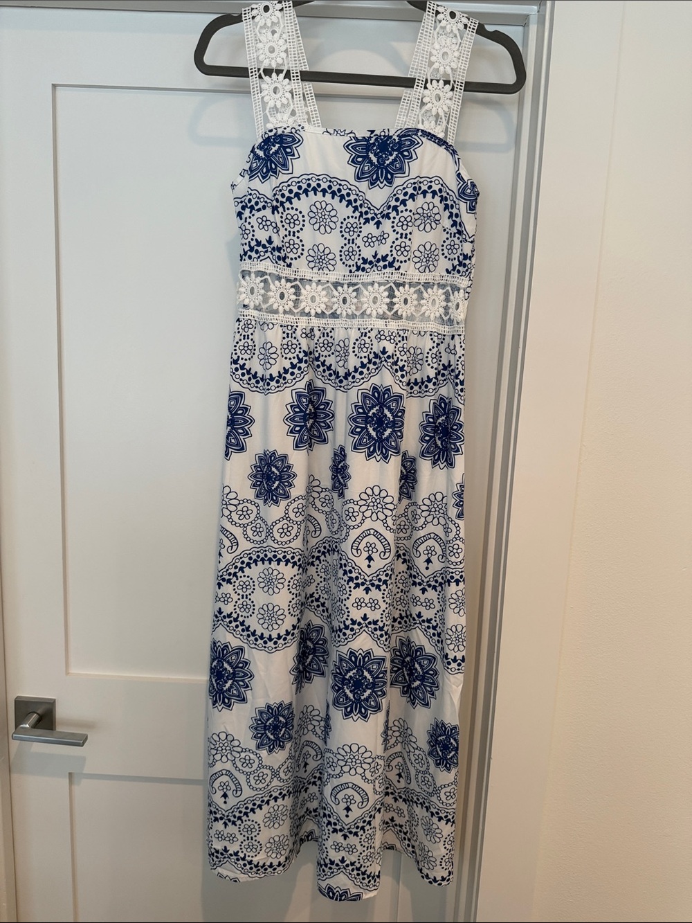 White & Navy Blue Floral Lace-Strap Sundress